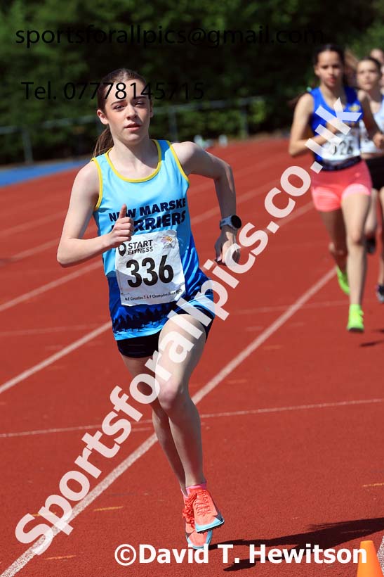 Girls under-15s 1500 metres, 2025 North Eastern Track and Field Champs., Shildon, County Durham. Photo: David T. Hewitson/Sports for All Pics